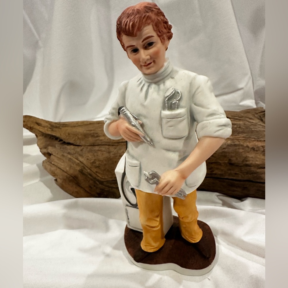 Vintage Lefton Caira Porcelain Hand Painted Figurine Dentist